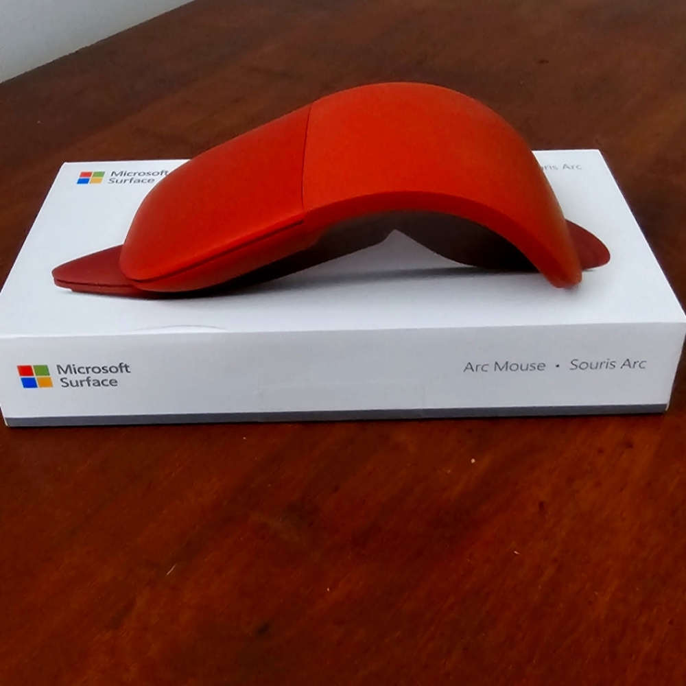 Microsoft Surface Souris Arc Bluetooth Mouse